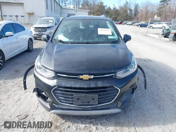 2018 Chevrolet Trax LT with VIN 3GNCJPSB1JL231115, listed as a IAAI auction lot 41686302 with 44,763 mi miles. Bid and sale history available at carsss.com. Image 12.