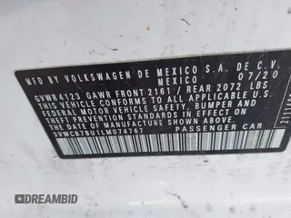 2020 Volkswagen Jetta S z VIN 3VWCB7BU1LM074767, wystawiony jako IAAI lot #41775551 z przebiegiem 65 037 mil mil oraz . Historia ofert i sprzedaży dostępna na DreamBid. Obrazek 9.