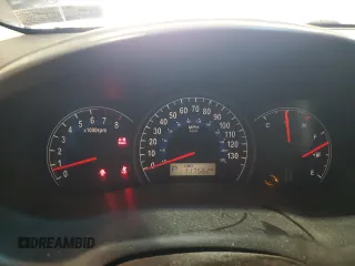 2007 Hyundai Entourage GLS с VIN KNDMC233876017842, выставлен на аукционе Copart как лот 60615805 с пробегом 117 562 миль миль и Списание • Salvage title. История ставок и продаж доступна на DreamBid. Изображение 9.