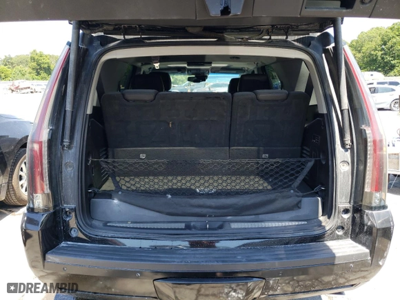 2016 Cadillac Escalade Premium Collection with VIN 1GYS4CKJ4GR420350, listed as a Copart auction lot 58791433 with 165,180 mi miles. Bid and sale history available at carsss.com. Image 6.