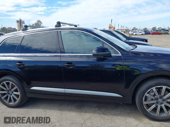 2017 Audi Q7 Prestige z VIN WA1VAAF70HD050053, wystawiony jako IAAI lot #41614112 z przebiegiem 73 892 mil mil oraz . Historia ofert i sprzedaży dostępna na DreamBid. Obrazek 13.