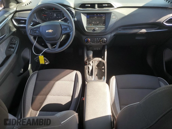 2022 Chevrolet TrailBlazer LT with VIN KL79MPSL0NB059070, listed as a Copart auction lot 54239525 with 41,755 mi miles and Salvage Title. Bid and sale history available at DreamBid. Image 8.