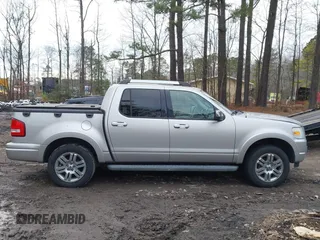 2008 Ford Explorer Sport Trac Limited z VIN 1FMEU33E18UB34647, wystawiony jako IAAI lot #41364035 z przebiegiem 155 234 mil mil oraz . Historia ofert i sprzedaży dostępna na DreamBid. Obrazek 13.