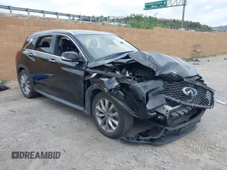 2019 Infiniti QX50 Luxe с VIN 3PCAJ5M15KF131964, выставлен на аукционе IAAI как лот 42044988 с пробегом 54 597 миль миль и . История ставок и продаж доступна на DreamBid. Изображение 1.
