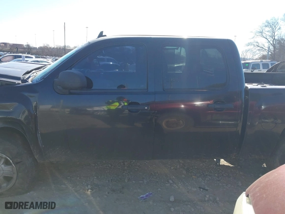 2007 Chevrolet Silverado 1500 LTZ with VIN 2GCEK13M671663754, listed as a IAAI auction lot 41389864 with 1 mi miles. Bid and sale history available at carsss.com. Image 14.