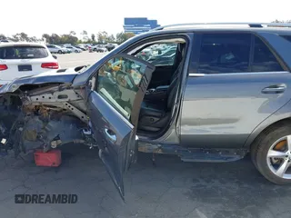 2017 Mercedes-Benz GLE 350 with VIN 4JGDA5JB6HA827370, listed as a IAAI auction lot 41651488 with 103,685 mi miles and . Bid and sale history available at DreamBid. Image 13.