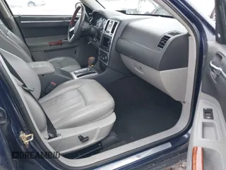 2006 Chrysler 300 C with VIN 2C3LA63H96H289693, listed as a IAAI auction lot 41308366 with 128,814 mi miles. Bid and sale history available at carsss.com. Image 5.