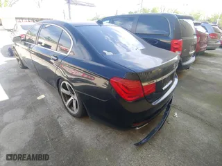 2012 BMW 7 Series 750Li xDrive with VIN WBAKC8C58CC435970, listed as a Copart auction lot 53962815 with 129,273 mi miles and Clean Title. Bid and sale history available at carsss.com. Image 3.