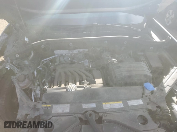 2022 Volkswagen Atlas SEL Premium R-Line with VIN 1V2FR2CA9NC506401, listed as a Copart auction lot 49092305 with 54,571 mi miles and Salvage title. Bid and sale history available at DreamBid. Image 12.