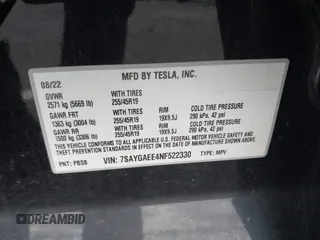2022 Tesla Model Y Long Range with VIN 7SAYGAEE4NF522330, listed as a IAAI auction lot 42046691 with 59,980 mi miles and . Bid and sale history available at carsss.com. Image 9.