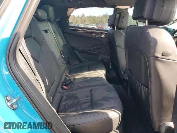 2023 Porsche Macan S с VIN WP1AG2A50PLB35346, выставлен на аукционе Copart как лот 43214635 с пробегом 9 155 миль миль и Списание • Salvage title. История ставок и продаж доступна на DreamBid. Изображение 10.