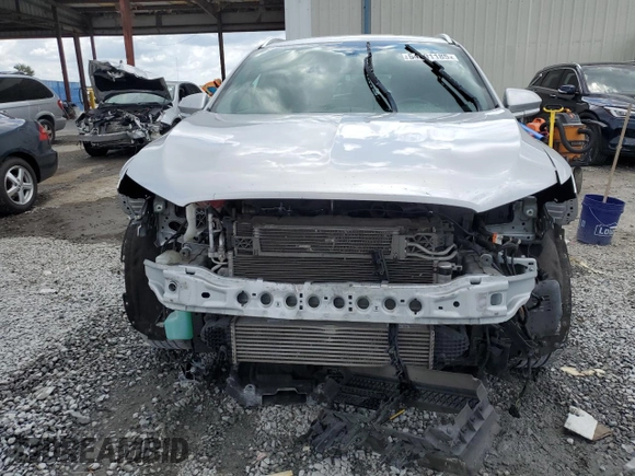 2019 Lincoln MKC Standard z VIN 5LMCJ1C95KUL08943, wystawiony jako Copart lot #54891185 z przebiegiem 88 153 mil mil oraz Szkoda całkowita • Salvage title. Historia ofert i sprzedaży dostępna na DreamBid. Obrazek 5.