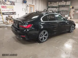 2021 BMW 3 Series 330i xDrive with VIN 3MW5R7J00M8B96193, listed as a IAAI auction lot 41541263 with 55,020 mi miles. Bid and sale history available at carsss.com. Image 4.