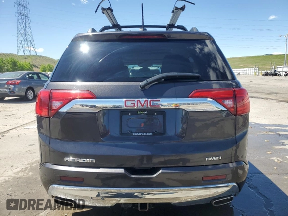 2017 GMC Acadia Denali z VIN 1GKKNXLS5HZ213876, wystawiony jako Copart lot #56966785 z przebiegiem 59 562 mil mil oraz Czysty tytuł • Clean title. Historia ofert i sprzedaży dostępna na DreamBid. Obrazek 6.