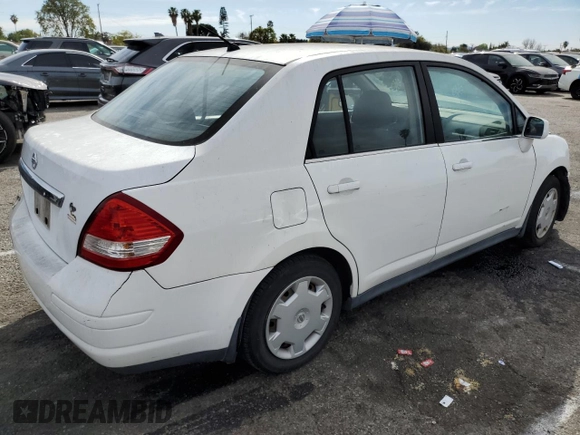 2008 Nissan Versa 1.8 S with VIN 3N1BC11E58L371074, listed as a Copart auction lot 46701965 with 49,467 mi miles and Salvage Title. Bid and sale history available at carsss.com. Image 3.