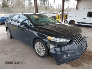 2016 Ford Fusion SE Hybrid with VIN 3FA6P0LU1GR106980, listed as a IAAI auction lot 41895379 with 200,226 mi miles. Bid and sale history available at carsss.com. Image 1.
