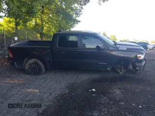2019 Ram 1500 Big Horn с VIN 1C6RREFT0KN616290, выставлен на аукционе IAAI как лот 42313195 с пробегом 143 900 миль миль и . История ставок и продаж доступна на DreamBid. Изображение 13.