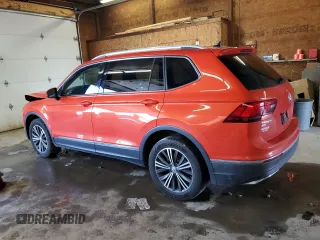2018 Volkswagen Tiguan SEL with VIN 3VV2B7AXXJM220365, listed as a Copart auction lot 60486055 with 92,006 mi miles and Salvage title. Bid and sale history available at DreamBid. Image 2.