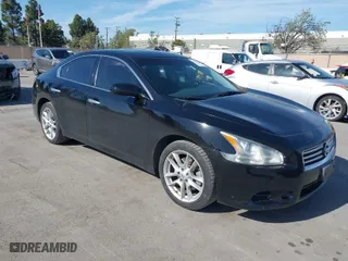 2012 Nissan Maxima 3.5 S with VIN 1N4AA5APXCC818709, listed as a IAAI auction lot 41978636 with 134,159 mi miles. Bid and sale history available at carsss.com. Image 1.