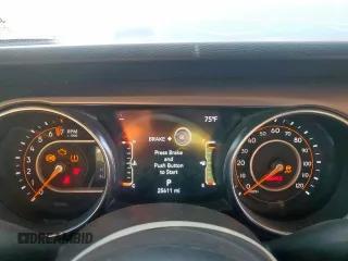 2023 Jeep Gladiator Texas Trail z VIN 1C6HJTAGXPL571931, wystawiony jako Copart lot #57955995 z przebiegiem 25 611 mil mil oraz Szkoda całkowita • Salvage title. Historia ofert i sprzedaży dostępna na DreamBid. Obrazek 9.