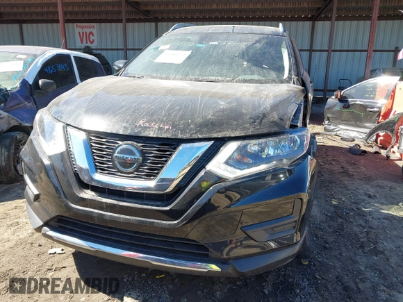 2020 Nissan Rogue SV with VIN JN8AT2MT9LW012214, listed as a IAAI auction lot 41646772 with 32,507 mi miles and . Bid and sale history available at carsss.com. Image 13.