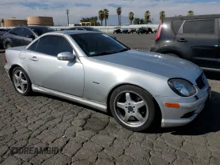 2004 Mercedes-Benz SLK-Class with VIN WDBKK65FX4F300567, listed as a Copart auction lot 78732534 with 168,685 mi miles and Clean Title. Bid and sale history available at carsss.com. Image 4.
