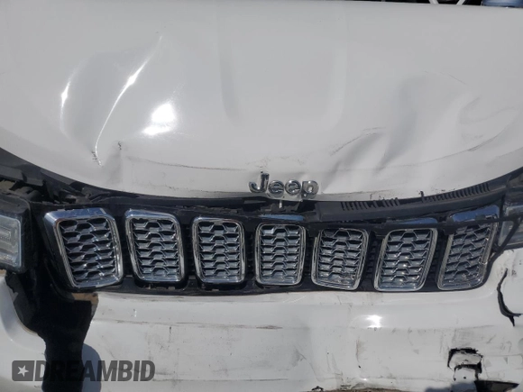 2018 Jeep Grand Cherokee High Altitude with VIN 1C4RJFCT0JC140224, listed as a Copart auction lot 50803315 with 68,388 mi miles and Salvage Title. Bid and sale history available at carsss.com. Image 12.