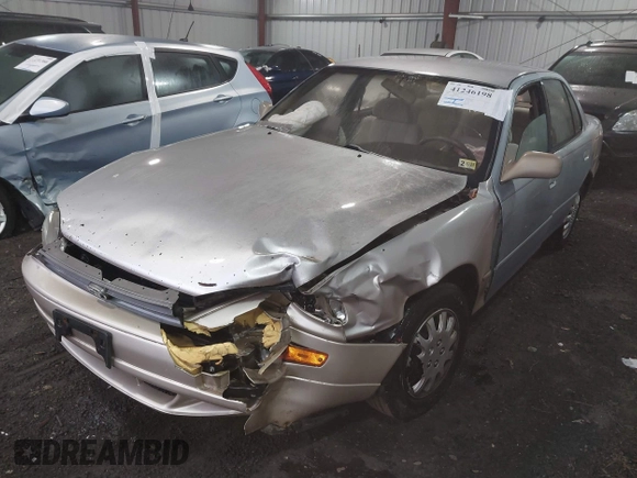 1994 Toyota Camry LE with VIN 4T1SK12E3RU863068, listed as a IAAI auction lot 41246198 with 109,786 mi miles. Bid and sale history available at carsss.com. Image 6.