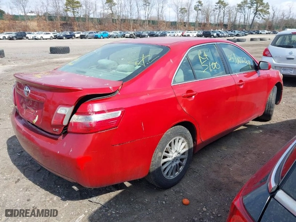 2007 Toyota Camry CE with VIN 4T1BE46K57U087077, listed as a IAAI auction lot 41727602 with 999,999 mi miles. Bid and sale history available at carsss.com. Image 4.