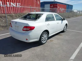 2009 Toyota Corolla with VIN JTDBL40E29J001368, listed as a IAAI auction lot 41777597 with 289,079 mi miles. Bid and sale history available at carsss.com. Image 4.