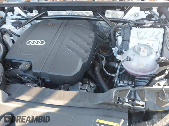 2024 Audi Q5 S line Premium z VIN WA1GAAFY5R2097223, wystawiony jako IAAI lot #41035850 z przebiegiem 1 234 mil mil oraz . Historia ofert i sprzedaży dostępna na DreamBid. Obrazek 10.