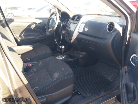 2019 Nissan Versa Sedan SV with VIN 3N1CN7AP4KL866117, listed as a IAAI auction lot 41354435 with 94,559 mi miles. Bid and sale history available at carsss.com. Image 5.
