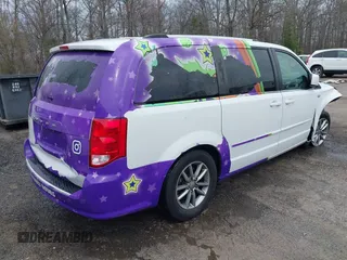2014 Dodge Grand Caravan SXT with VIN 2C4RDGCG6ER361842, listed as a IAAI auction lot 41827951 with 100,845 mi miles and . Bid and sale history available at DreamBid. Image 4.