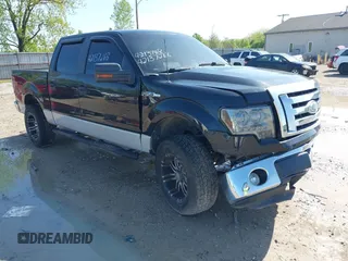 2009 Ford F-150 XL z VIN 1FTPW14V99FA93569, wystawiony jako IAAI lot #42137268 z przebiegiem 161 516 mil mil oraz . Historia ofert i sprzedaży dostępna na DreamBid. Obrazek 1.