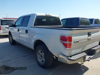 2011 Ford F-150 XL z VIN 1FTFW1CF3BKD57601, wystawiony jako IAAI lot #41993780 z przebiegiem 273 913 mil mil oraz . Historia ofert i sprzedaży dostępna na DreamBid. Obrazek 3.
