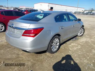 2015 Buick LaCrosse Premium I with VIN 1G4GD5G30FF245107, listed as a IAAI auction lot 41297513 with 269,323 mi miles. Bid and sale history available at carsss.com. Image 4.