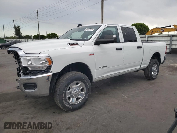 2022 Ram 2500 Tradesman z VIN 3C6UR5CJ2NG441695, wystawiony jako Copart lot #55985655 z przebiegiem 2 632 mil mil oraz Szkoda całkowita • Salvage title. Historia ofert i sprzedaży dostępna na DreamBid. Obrazek 1.