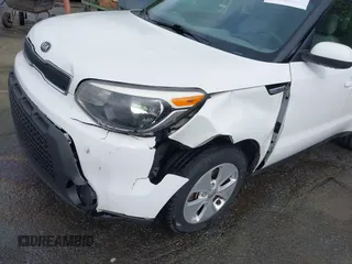 2016 Kia Soul with VIN KNDJN2A20G7266119, listed as a IAAI auction lot 41966792 with 176,706 mi miles and . Bid and sale history available at DreamBid. Image 6.
