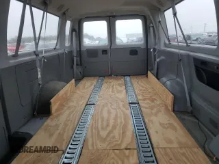2013 Ford Econoline Passenger XL с VIN 1FBSS3BLXDDA73441, выставлен на аукционе Copart как лот 41402315 с пробегом 116 086 миль миль и Списание • Salvage title. История ставок и продаж доступна на DreamBid. Изображение 10.