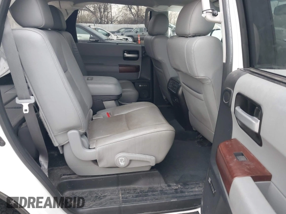 2017 Toyota Sequoia Platinum with VIN 5TDDY5G18HS154082, listed as a IAAI auction lot 41132778 with 55,175 mi miles. Bid and sale history available at carsss.com. Image 8.