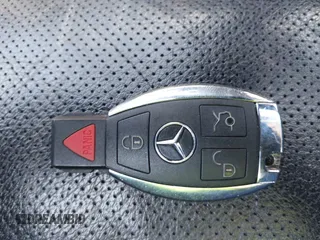 2007 Mercedes-Benz S 550 z VIN WDDNG71X27A118583, wystawiony jako IAAI lot #42328546 z przebiegiem 113 801 mil mil oraz . Historia ofert i sprzedaży dostępna na DreamBid. Obrazek 11.