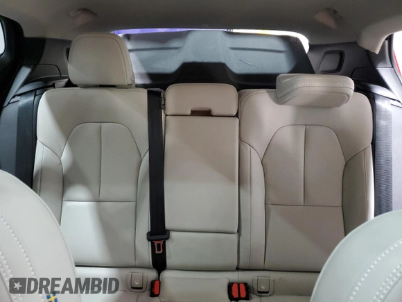 2020 Volvo XC40 Momentum z VIN YV4162UK9L2276791, wystawiony jako Copart lot #87115964 z przebiegiem 43 704 mil mil oraz Szkoda całkowita • Salvage title. Historia ofert i sprzedaży dostępna na DreamBid. Obrazek 10.