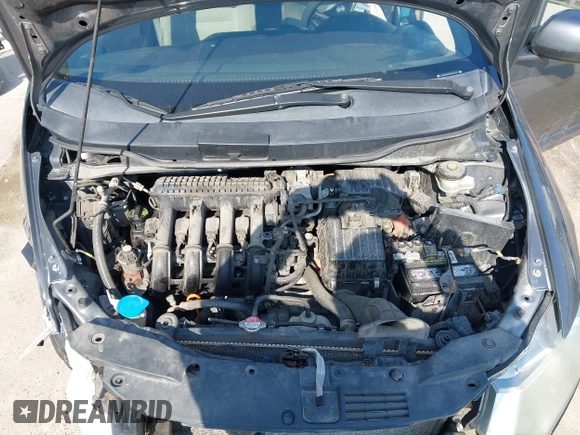 2011 Honda Insight EX with VIN JHMZE2H7XBS006254, listed as a IAAI auction lot 42222213 with 244,078 mi miles and . Bid and sale history available at DreamBid. Image 10.