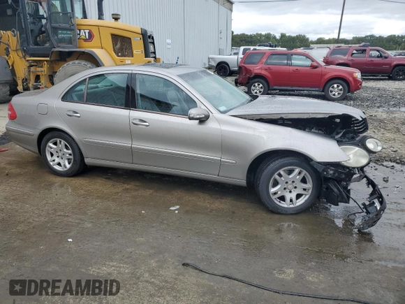 2004 Mercedes-Benz E-Class 3.2L with VIN WDBUF82J34X161443, listed as a Copart auction lot 72807674 with 197,204 mi miles and Salvage Title. Bid and sale history available at carsss.com. Image 4.