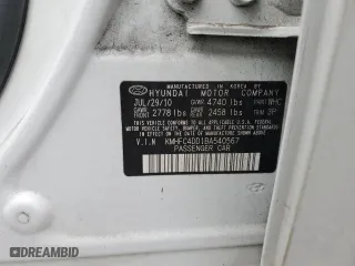2011 Hyundai Azera GLS with VIN KMHFC4DD1BA540567, listed as a Copart auction lot 51870535 with 131,226 mi miles and Non Repairable. Bid and sale history available at carsss.com. Image 12.
