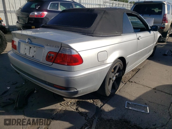 2004 BMW 3 Series 325Ci with VIN WBABW33434PL31379, listed as a Copart auction lot 55993362 with 168,083 mi miles and Salvage title. Bid and sale history available at DreamBid. Image 4.