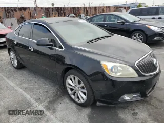 2012 Buick Verano Group z VIN 1G4PS5SK9C4188191, wystawiony jako Copart lot #62190215 z przebiegiem 107 513 mil mil oraz Szkoda całkowita • Salvage title. Historia ofert i sprzedaży dostępna na DreamBid. Obrazek 4.