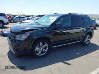 2017 Dodge Journey Crossroad Plus z VIN 3C4PDCGG9HT554093, wystawiony jako IAAI lot #42368687 z przebiegiem 112 759 mil mil oraz . Historia ofert i sprzedaży dostępna na DreamBid. Obrazek 2.
