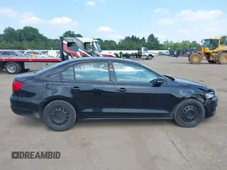 2011 Volkswagen Jetta SE с VIN 3VWDZ7AJ2BM327620, выставлен на аукционе IAAI как лот 42519312 с пробегом 216 071 миль миль и . История ставок и продаж доступна на DreamBid. Изображение 14.