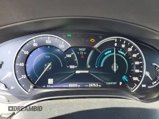 2018 BMW 5 Series 530e with VIN WBAJA9C50JB252458, listed as a Copart auction lot 58697585 with 89,050 mi miles and Salvage title. Bid and sale history available at DreamBid. Image 9.
